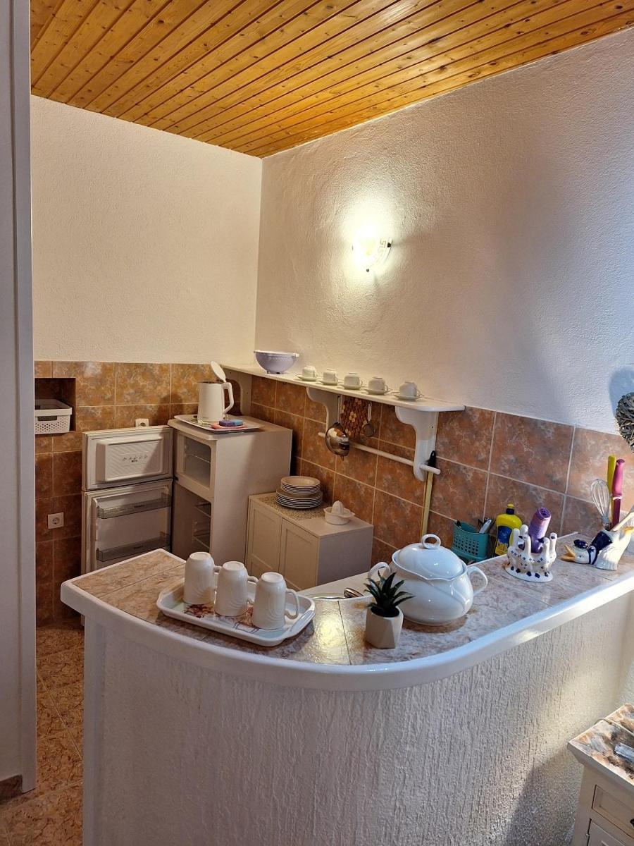 Studio Apartman พอดโกรา ภายนอก รูปภาพ